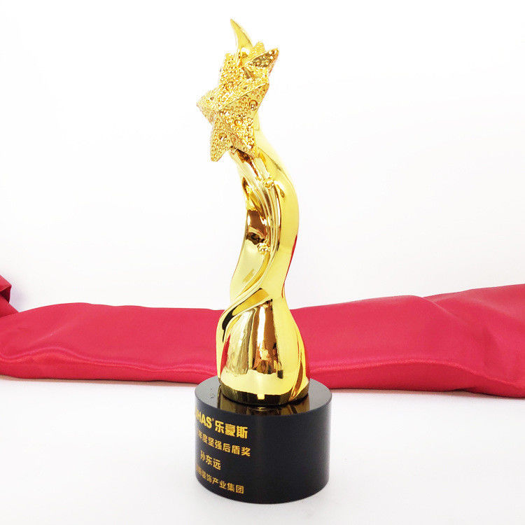 resin Top Star Award OEM Gold Trophy Cup Customized Logo Texts
