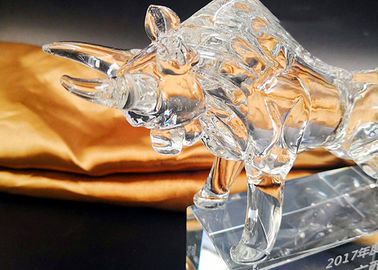 Crystal Cow Animal Figurines Model For Office / Home Decorations