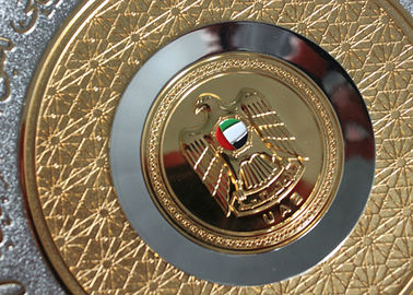 Alloy Material Arab Cultural Souvenirs / Commemorative Plate With Raised Logo