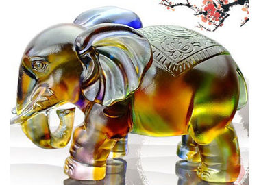 High End Home Decorations Crafts Elephants Figurine Statue For Office / Home Decoration