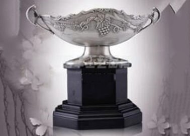 Big Size Custom Custom Trophy Cup Alloy Top Wood Base For Team Winners Awards